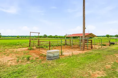 925 County Road 376, Dublin, TX 76446 - Photo 23