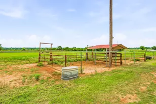 925 Co Rd 376, Dublin, TX 76446 - Photo 23