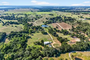 437 Co Rd 292, Collinsville, TX 76233 - Photo 15