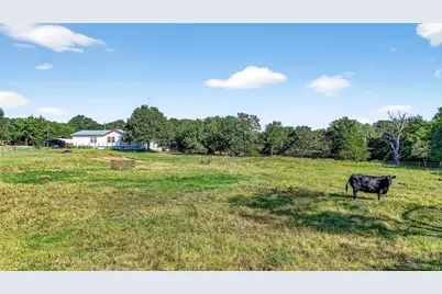437 County Road 292, Collinsville, TX 76233 - Photo 11
