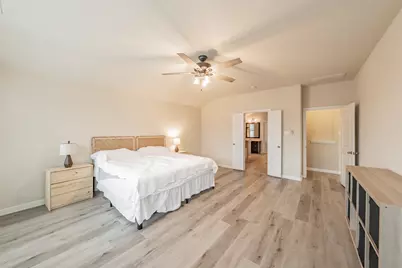 525 Foxcraft Drive, Fort Worth, TX 76131 - Photo 11