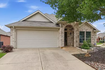 3909 Cliffside Drive, Denton, TX 76208 - Photo 1