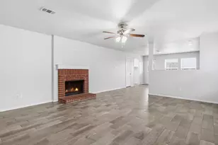 904 Grant St, Burleson, TX 76028 - Photo 7