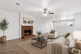 904 Grant St, Burleson, TX 76028 - Photo 7