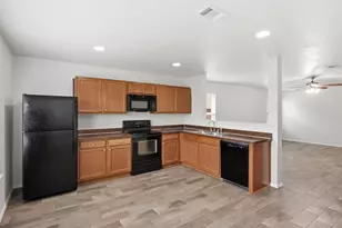 904 Grant St, Burleson, TX 76028 - Photo 11