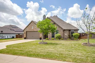 111 Saddle Ridge, Godley, TX 76044 - Photo 3