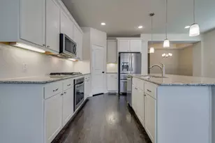 4221 Broadway Ave, Flower Mound, TX 75028 - Photo 13
