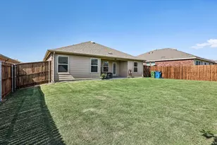 904 Alton Dr, Aubrey, TX 76227 - Photo 37
