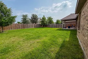343 Abbott Ln, Waxahachie, TX 75165 - Photo 21