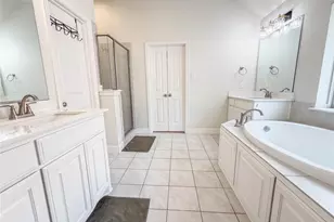 343 Abbott Ln, Waxahachie, TX 75165 - Photo 11