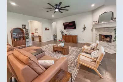 343 Abbott Lane, Waxahachie, TX 75165 - Photo 3