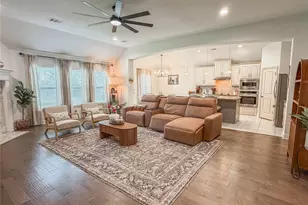 343 Abbott Ln, Waxahachie, TX 75165 - Photo 3