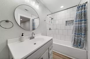 1616 Shelburne St, Waco, TX 76711 - Photo 9