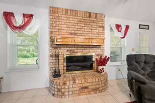 4965 Firewood Dr, Burleson, TX 76028 - Photo 9