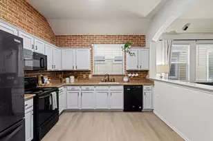10013 Lexington Dr, Providence Village, TX 76227 - Photo 7