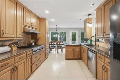4017 Hildring Drive E, Fort Worth, TX 76109 - Photo 13