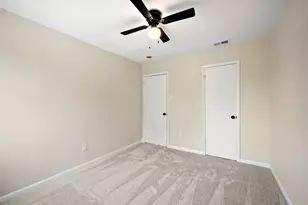 2671 Via Del Mar, Carrollton, TX 75006 - Photo 17