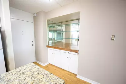 3883 Turtle Creek Boulevard #1717, Dallas, TX 75219 - Photo 7