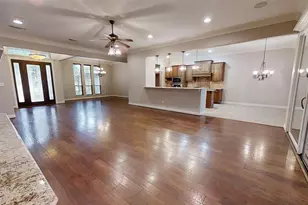3722 Cove Timber Ave, Granbury, TX 76049 - Photo 7
