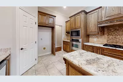 3722 Cove Timber Avenue, Granbury, TX 76049 - Photo 11