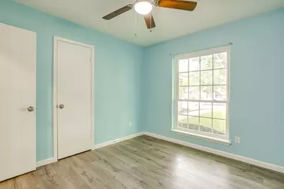 700 NW Barbara Lane, Burleson, TX 76028 - Photo 23