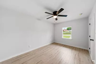 3842 Soft Wind Drive, Dallas, TX 75241 - Photo 9