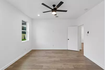171 Tryall Court, Runaway Bay, TX 76426 - Photo 17