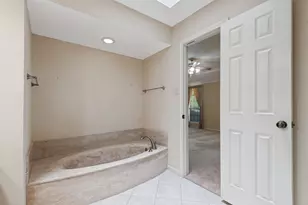 2401 Radcliffe Dr, Rowlett, TX 75088 - Photo 23