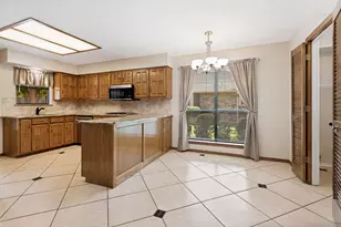 2401 Radcliffe Dr, Rowlett, TX 75088 - Photo 13