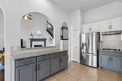 14217 Signal Hill Drive, Little Elm, TX 75068 - Photo 5