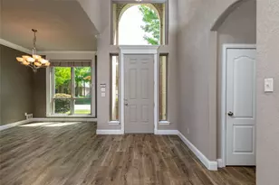 8105 Thornwood Dr, North Richland Hills, TX 76182 - Photo 5