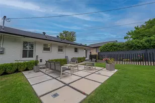 864 Peavy Rd, Dallas, TX 75218 - Photo 19