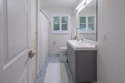 864 Peavy Road, Dallas, TX 75218 - Photo 13