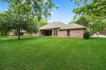 8911 Hickory Hill Drive, Granbury, TX 76049 - Photo 19
