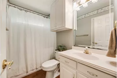 8911 Hickory Hill Drive, Granbury, TX 76049 - Photo 13
