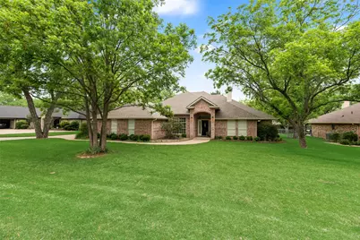 8911 Hickory Hill Drive, Granbury, TX 76049 - Photo 3