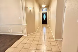 8704 Corral Cir, Fort Worth, TX 76244 - Photo 5
