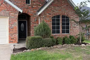 8704 Corral Cir, Fort Worth, TX 76244 - Photo 3