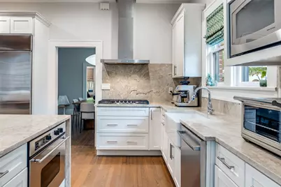 5235 Goodwin Avenue, Dallas, TX 75206 - Photo 9