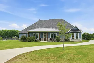 10210 Finch Rd, Sanger, TX 76266 - Photo 1