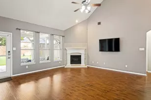 2216 Forest Creek Dr, Mansfield, TX 76063 - Photo 5