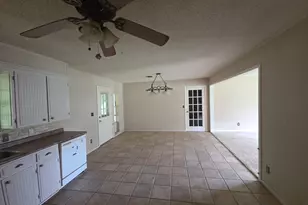709 Lee St, Bowie, TX 76230 - Photo 13