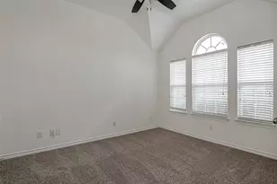 1140 Hidden Meadow Dr, Burleson, TX 76028 - Photo 3