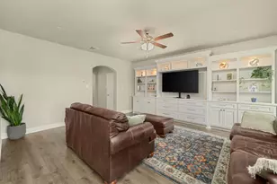 313 Dodge Trl, McKinney, TX 75071 - Photo 7