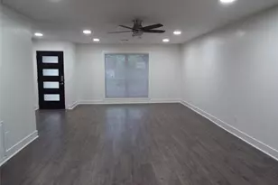 8949 Shorelark Dr, Dallas, TX 75217 - Photo 5