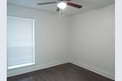 8949 Shorelark Drive, Dallas, TX 75217 - Photo 15