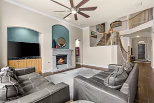 1005 High Hawk Trail, Euless, TX 76039 - Photo 9