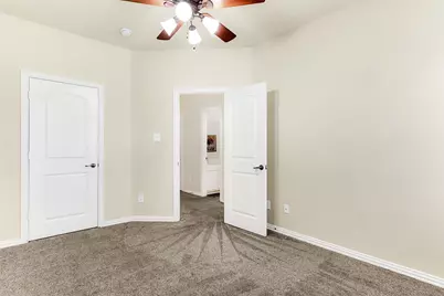 2556 Chambers Drive, Lewisville, TX 75067 - Photo 37