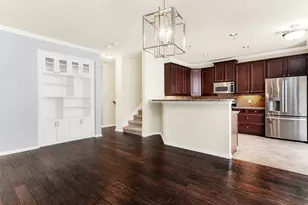2556 Chambers Dr, Lewisville, TX 75067 - Photo 5