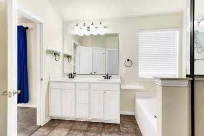 2556 Chambers Drive, Lewisville, TX 75067 - Photo 31